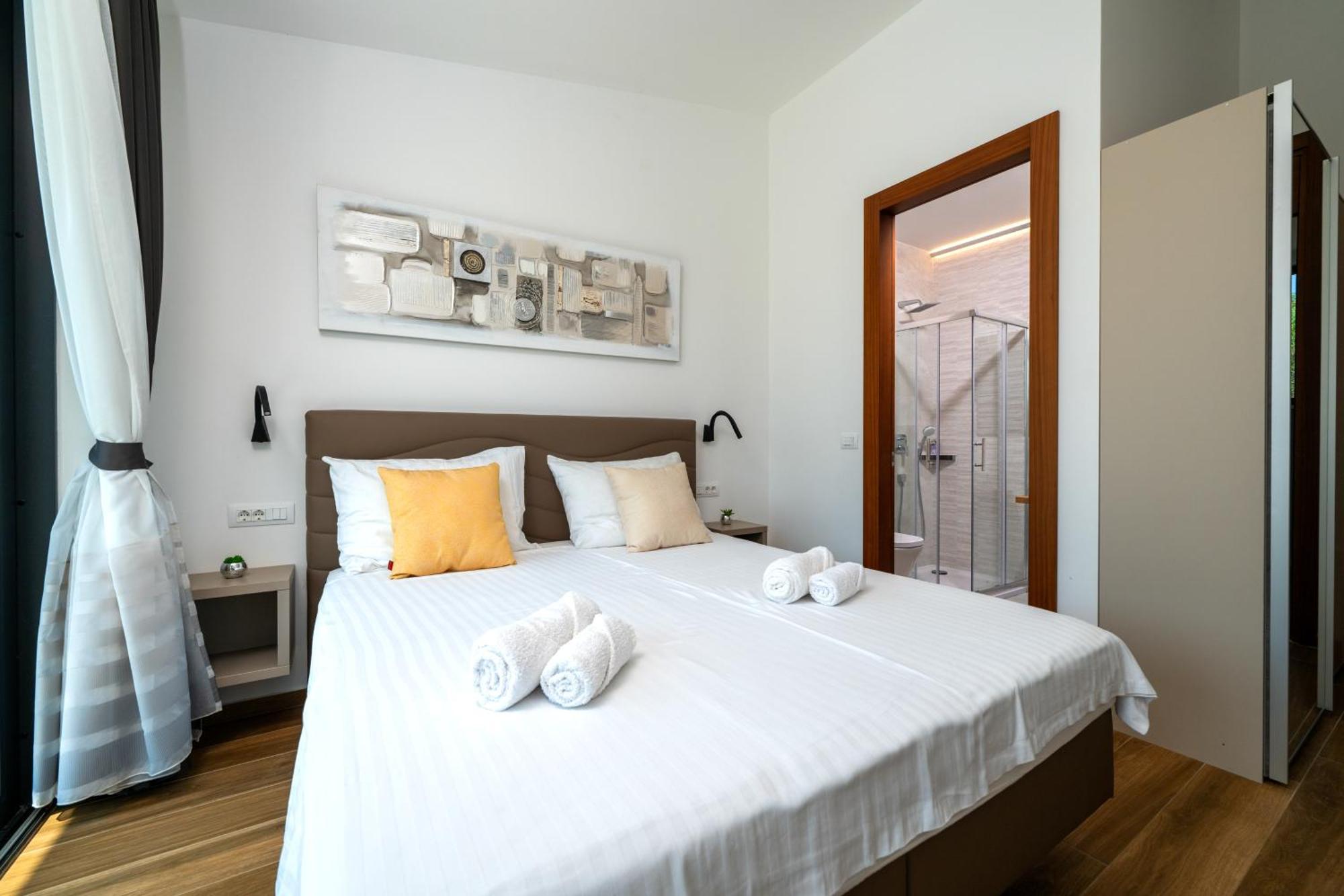 Martincic Residence - 5 Stars Luxury With Pool Heating On 4000M2 Rakalj Bagian luar foto